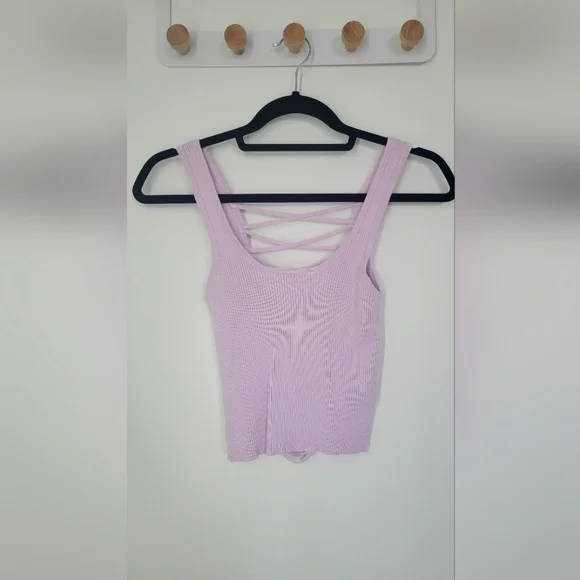 Backless Crop Top - Picture 2 of 2